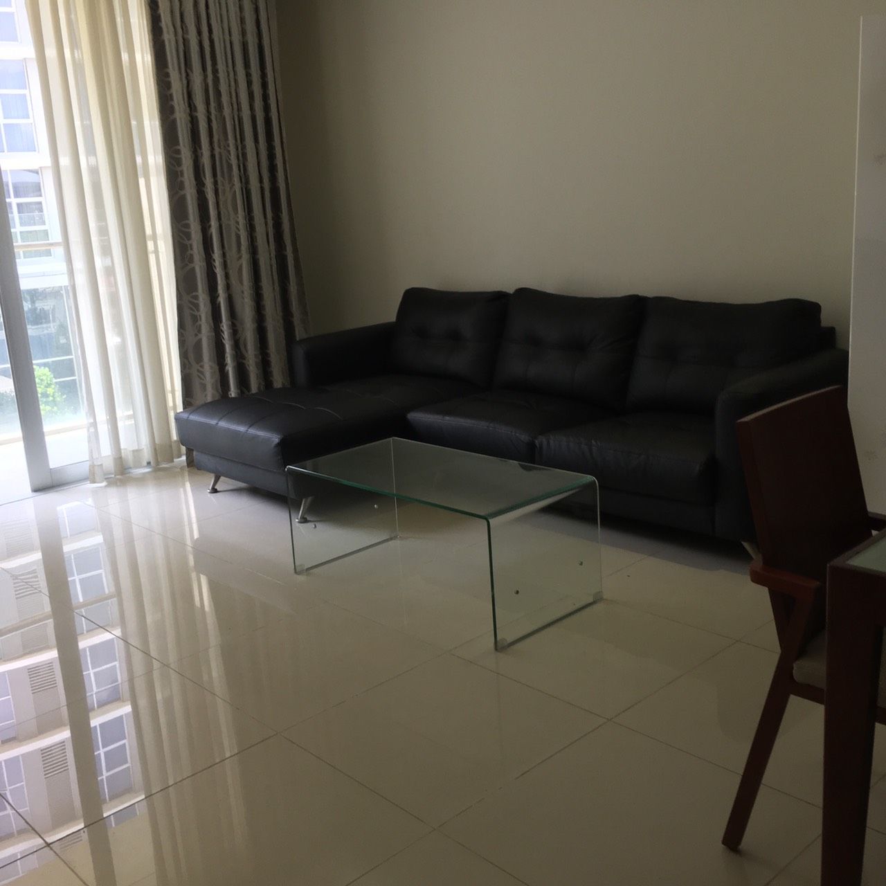 Hot! # 16 Million VND, Rent Saigon Airport Plaza apartment 2BEDs / 2WCs fully furnished like pics attched